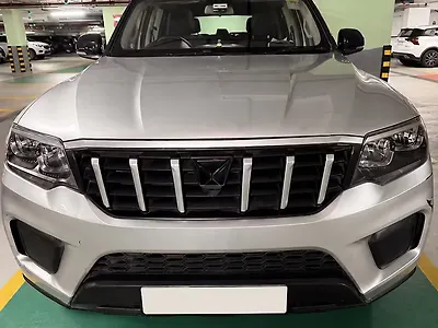 2023 Mahindra Scorpio N Z4 Diesel MT 2WD 7 STR