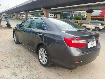 2014 Toyota Camry Hybrid