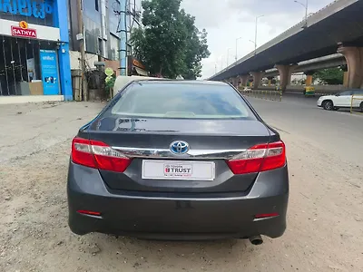 2014 Toyota Camry Hybrid