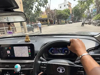 2025 Tata Harrier Adventure