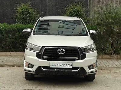 2023 Toyota Innova Crysta ZX 2.4 7 STR 1 2023 Toyota Innova Crysta ZX 2.4 7 STR 1