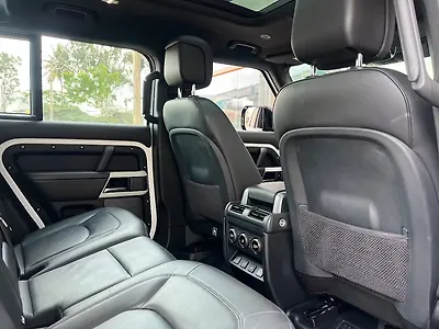 2022 Land Rover Defender 110 HSE 2.0 Petrol
