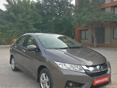 2015 Honda City V Diesel 1