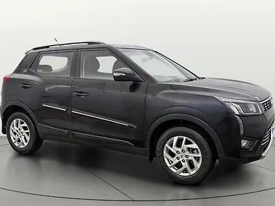 2022 महिंद्रा XUV300 W8 1.2 पेट्रोल [2019] 1
