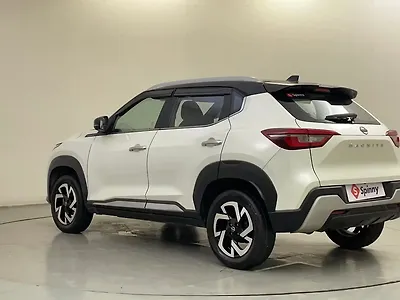 2024 Nissan Magnite XV Premium Dual Tone