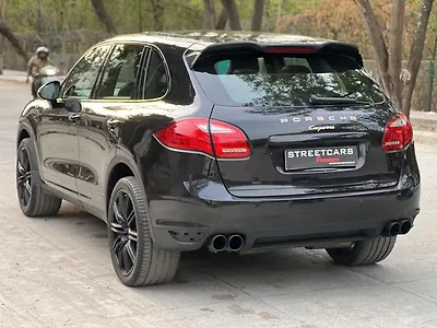 2014 Porsche Cayenne Platinum Edition Diesel