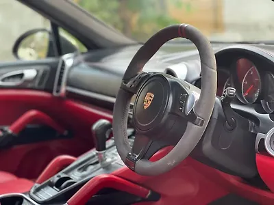 2014 Porsche Cayenne Platinum Edition Diesel