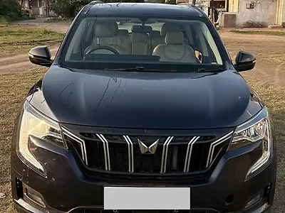 2024 महिंद्रा XUV700 AX5 2WD Diesel 2.2L Turbo Manual 7 STR 1
