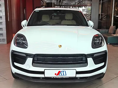 2021 Porsche Macan Base