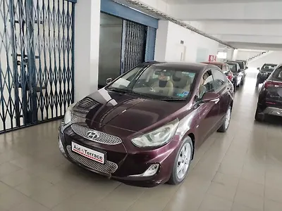 2011 Hyundai Verna Fluidic 1.6 VTVT SX AT
