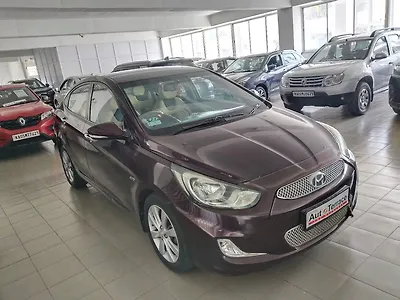 2011 Hyundai Verna Fluidic 1.6 VTVT SX AT