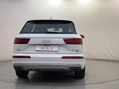2018 Audi Q7 45 TFSI Premium Plus