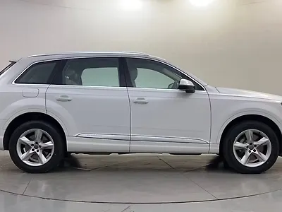 2018 Audi Q7 45 TFSI Premium Plus
