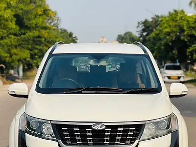 2019 Mahindra XUV500 W5 [2018-2020] 1