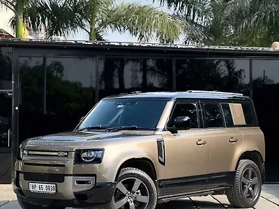 2025 Land Rover Defender 110 HSE 2.0 Petrol 1