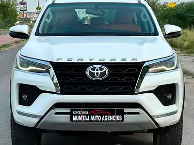 2022 Toyota Fortuner 4x2 2WD Diesel 2.8L Turbo 6 Speed Manual 1 2022 Toyota Fortuner 4x2 2WD Diesel 2.8L Turbo 6 Speed Manual 1