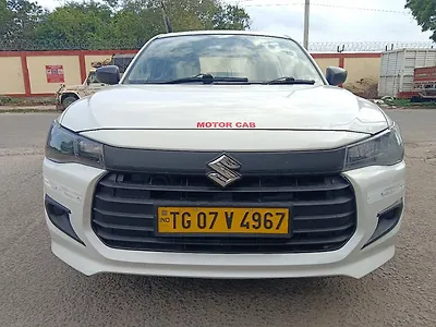 2025 मारुति सुज़ुकी डिज़ायर LXi Petrol Manual 1