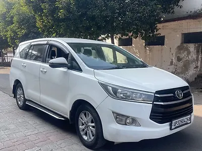 2017 Toyota Innova Crysta 2.4 G 7 STR [2016-2017] 1
