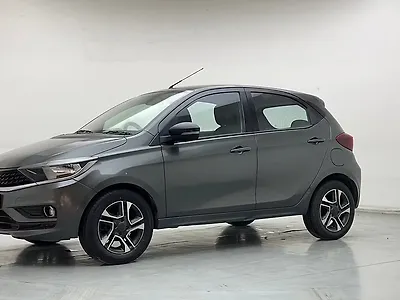 2021 Tata Tiago XZ Plus [2020-2023] 1