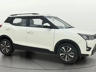 2020 Mahindra XUV300 W8 (O) 1.2 Petrol 1 2020 Mahindra XUV300 W8 (O) 1.2 Petrol 1