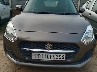 2022 Maruti Suzuki Swift VXi AMT [2021-2023] 1