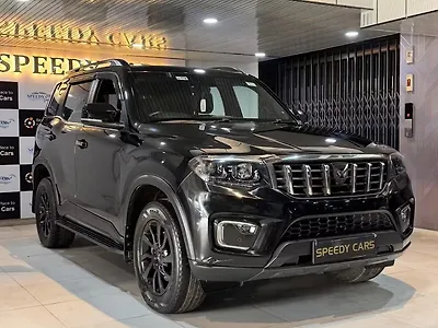 2025 Mahindra Scorpio N Z8 L 2WD Diesel 2.2L Turbo Automatic 7 STR 1