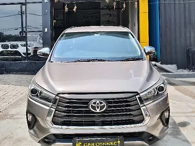 2022 Toyota Innova Crysta ZX 2.4 AT 7 STR 1 2022 Toyota Innova Crysta ZX 2.4 AT 7 STR 1