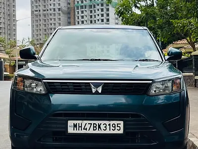 2023 Mahindra XUV300 W4 1.5 Diesel 1