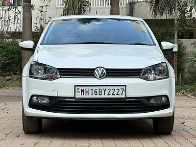 2017 Volkswagen Polo Comfortline 1.2L (P) 1 2017 Volkswagen Polo Comfortline 1.2L (P) 1
