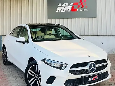 2022 Mercedes-Benz A-Class Limousine 200d 1