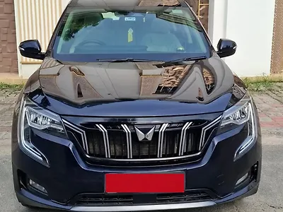 2025 Mahindra XUV700 AX7 Luxury Pack 2WD Diesel 2.2L Turbo Automatic 7 STR 1 2025 Mahindra XUV700 AX7 Luxury Pack 2WD Diesel 2.2L Turbo Automatic 7 STR 1