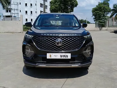 2022 MG Hector Plus Sharp 2.0 Diesel Turbo MT 6-STR Dual Tone 1