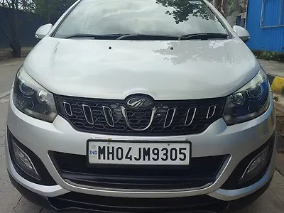 2018 Mahindra Marazzo M8 7 STR 1