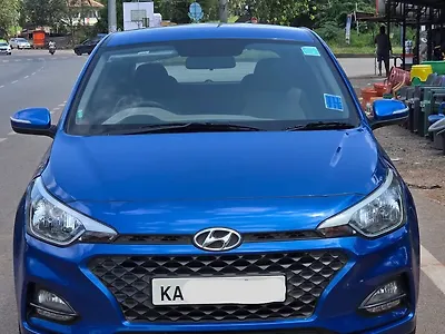 2018 Hyundai Elite i20 Sportz 1.2 1 2018 Hyundai Elite i20 Sportz 1.2 1