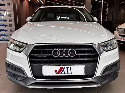 2018 Audi Q3 35 TDI quattro Technology 1