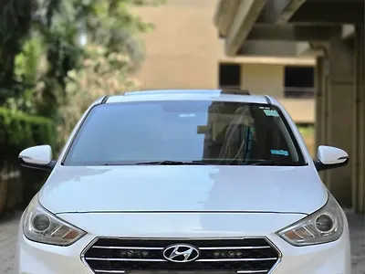 2017 Hyundai Verna SX (O) 1.6 CRDi 1 2017 Hyundai Verna SX (O) 1.6 CRDi 1
