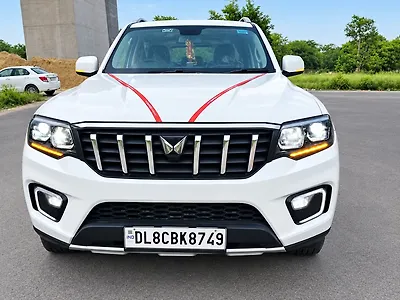 2025 Mahindra Scorpio N Z8 S 2WD Petrol 2.0L Turbo Automatic 7 STR [20224-2016] 1
