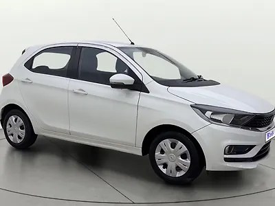 2021 Tata Tiago Revotron XZ 1
