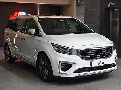 2022 Kia Carnival Limousine Plus 7 STR 1