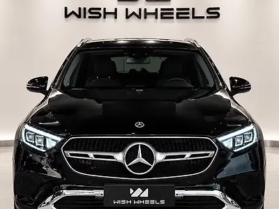 2025 Mercedes-Benz GLC 220d 4MATIC 1