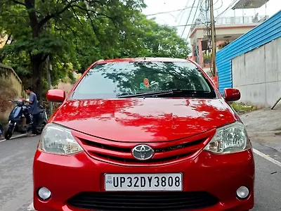2011 टोयोटा इटियोस लीवा वी 1
