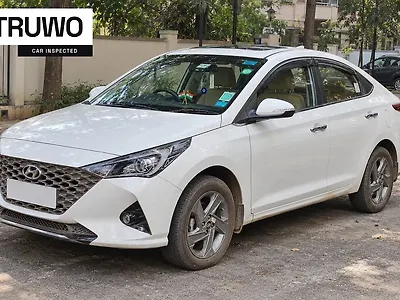 2022 Hyundai Verna SX 1.5 MPi 1