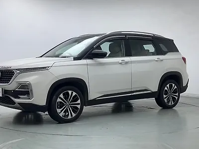 2023 MG Hector Sharp 2.0 Diesel Turbo MT Dual Tone 1