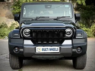 2025 Mahindra Thar Roxx AX7 L 2WD Petrol 2.0L Turbo Automatic 1 2025 Mahindra Thar Roxx AX7 L 2WD Petrol 2.0L Turbo Automatic 1