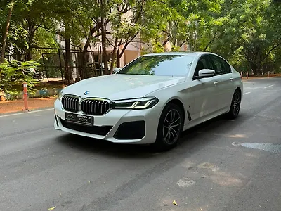 2022 BMW 5-Series 530i M Sport [2021-2023] 1