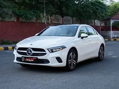 2021 Mercedes-Benz A-Class Limousine 200 1