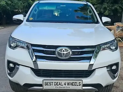 2019 Toyota Fortuner 2.8 4x2 AT [2016-2020] 1