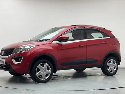 2019 टाटा नेक्सन xz 1