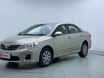 2013 Toyota Corolla Altis 1.8 J 1