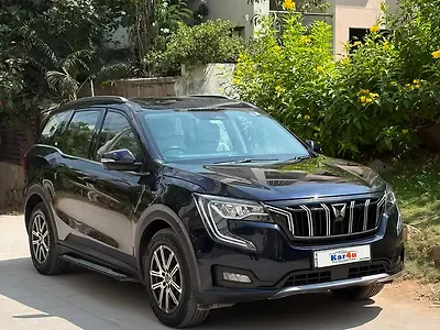 2023 Mahindra XUV700 AX7 Luxury Pack 2WD Diesel 2.2L Turbo Automatic 7 STR 1